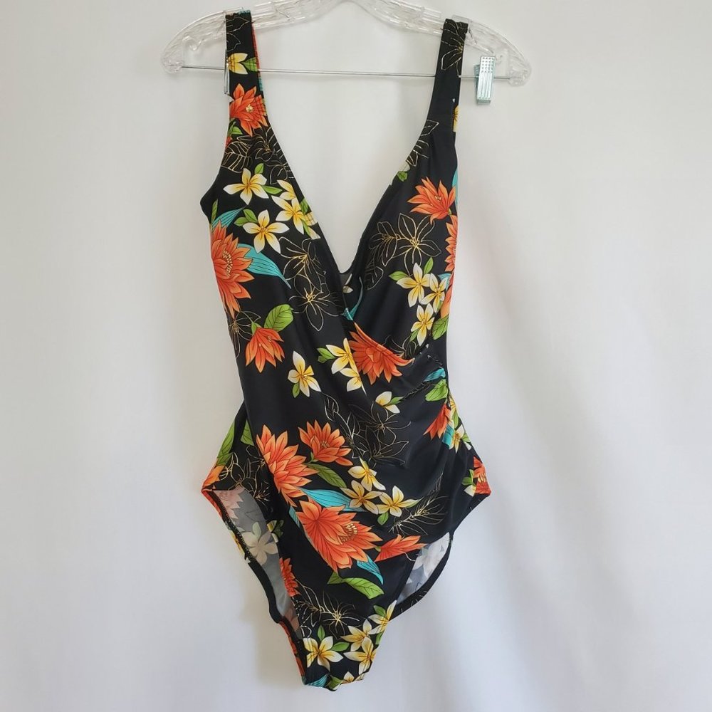 Beach Bay One Piece Bathing Suit Swimsuit floral